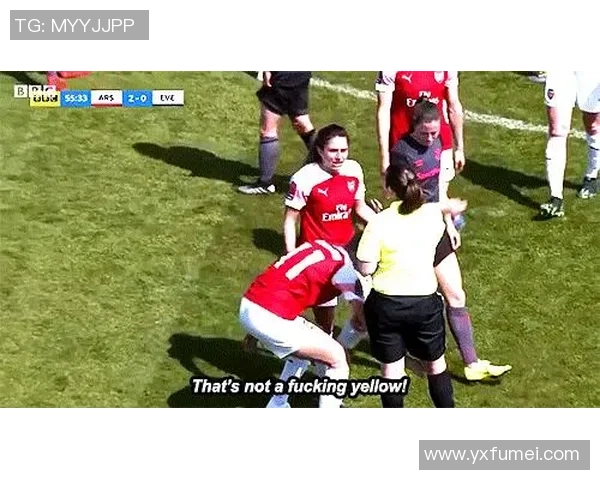 女足球星与贝爷深厚友谊揭示：体育跨界合作与个人情感的双重力量